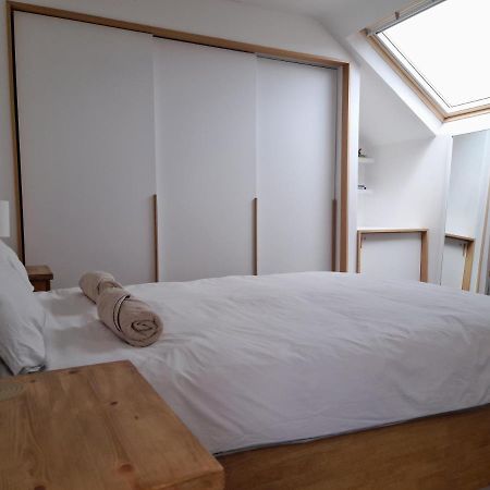 Converted Barn In Bath Bagian luar foto